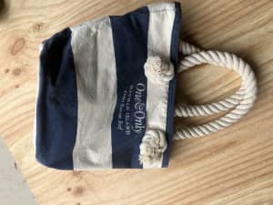 Stylish blue and white beach bag