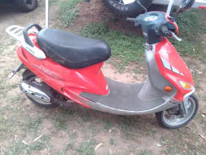 2008 Kymco scooter