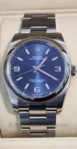 MENS ROLEX OYSTER PERPETUAL - BLUE DIAL - AUTOMATIC - 36MM W/BOX/BOOKS