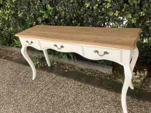 CONSOLE/DESK FRENCH STYLE NEW DISPLAY USE ONLY