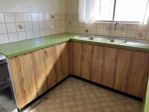 Free Kitchen cabinets