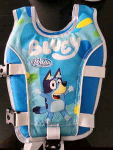 Bluey swimming vest like new