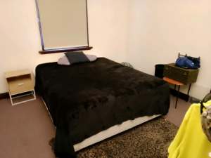 Room available now in Armadale. $150 a week 