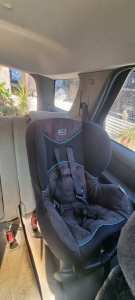 HIPOD CAR BABY-SEAT