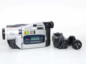DSC-TX30 ILCE-7 DCR-TRV120 HDRPJ200 DSCTX30 OEM Sony Audio Video Cord Supplied with DCRTRV120 ILCE7 HDR-PJ200 