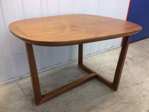 T Frame Base Coffee Table