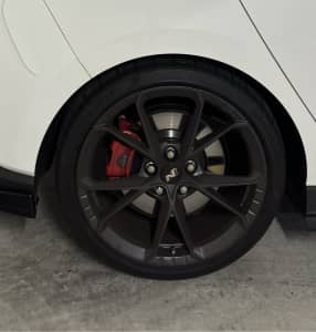 4x 19” Genuine Hyundai i30N Wheels (Pirelli P Zero)