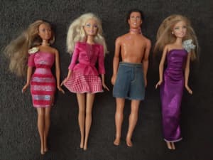 Barbies 1999 patent mark, barbies 5ea. Ken $10 or the lot for $20