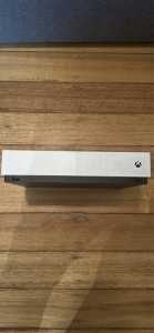 Xbox One S All Digital Controller & Battery Pack