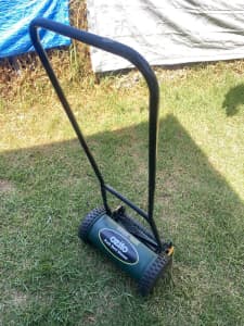 Ozito push real mower great for exercise while you cut your grass