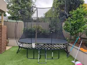 springfree oval trampoline