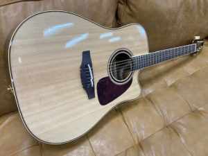 Takamine Pro Series 4 Dreadnought AC/EL Guitar with Cutaway RRP $2850