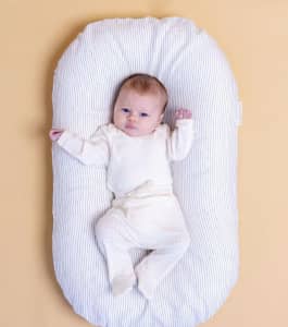 Portable baby nest bed soothing lounger