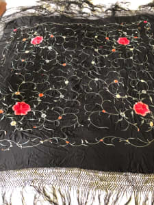 Silk Shawl Vintage 1920’s embroidered 