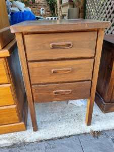 Free Single Side Table or Bedside table 
