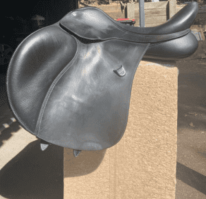 Horse saddle - Bates All Purpose 17 inch with Kentaur Verona girth etc
