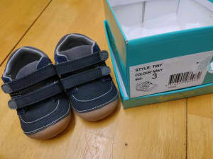 Grosby shoes boy size 3