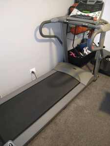 Impulse T808 2.5hp Incline Treadmill 