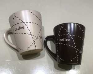 V.R. Coffee Tea Mugs Vintage Retro Ceramic Cups Made In England - Rare