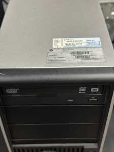 HP Z400 workstation like new!!