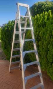 Bailey 2.4m dual ladder