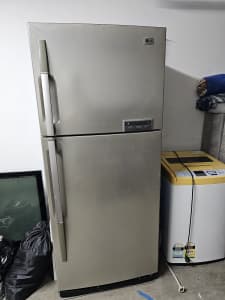 LG topmount fridge freezer