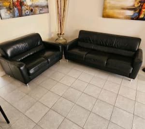 3 2 seater FREEDOM Genuine Leather couch. Leather Sofa Lounge RRP$3990