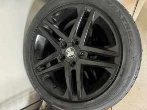 GENUINE SS/SV6 WHEEL AND TYRE PACKAGE 