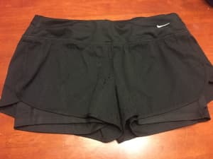 Nike DRI-FIT ladies sport shorts - size large
