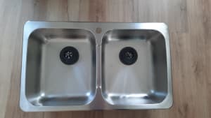 Ex-display Abay kitchen sink 800mm/480mm/H180mm