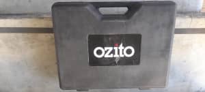 Ozito rotary hammer drill 850 watt RHG 550K