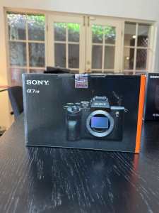 SONY A7RIV BRAND NEW UNOPENED