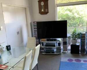 LARGE ROOM FOR RENT IN QUIET STREET IN ROSE BAY