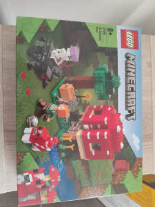 NEW Minecraft Lego 21179