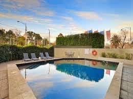 South Melbourne Apartment for rent at the Hallmark