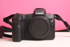 Canon EOS R 30.3 MP Full Frame Mirrorless RF Camera AS NEW 3K SHOTS!