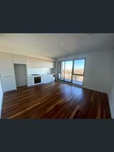 [UNDER OFFER] Lease Transfer - 1 Bedroom in Central Footscray