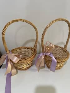 Flower girl baskets - wedding