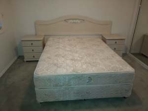 Queen size double bed / base / bed head and drawers