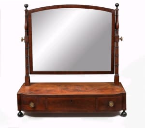 Georgian mahogany mirror with bun feet
