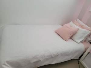 King single bed white base, sealy mattress