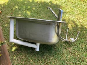 Stainless steel laundry tub and tap