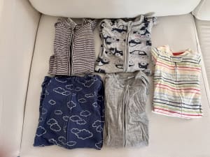 Winter Baby Pyjama Bundle 3-6 Months (00) - Bonds, Baby Gap, Old Navy
