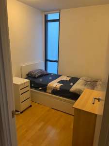 Southbank furnished apartment PRIVATE ROOM available 05 May