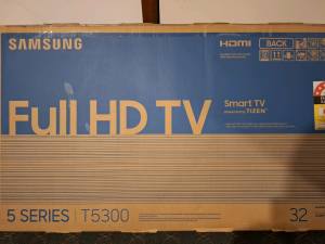32 inch smart Samsung tv