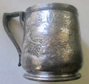Antique Knickerbocker Silver Co.silverplated high grade metal mug