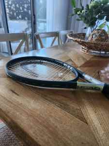 Tennis Racquet- Head TIS6