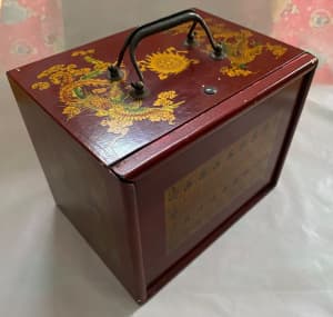 The Wonderful World of Mah Jong, antique games, antique mahjong, antique mahjong  sets for sale and more, Luke Honey