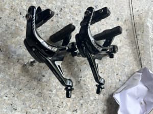 Specialized Axis 2.0 Black Road Rim brake callipers front and rear