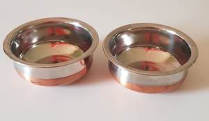 2 Bowls stainless steel copper bases 15cm x 7cm